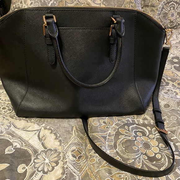 Michael Kors Purse - Picture 3 of 7